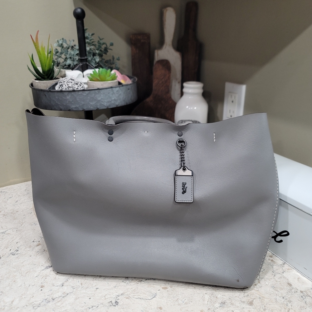 Coach Rouge tote - Picture 3 of 13
